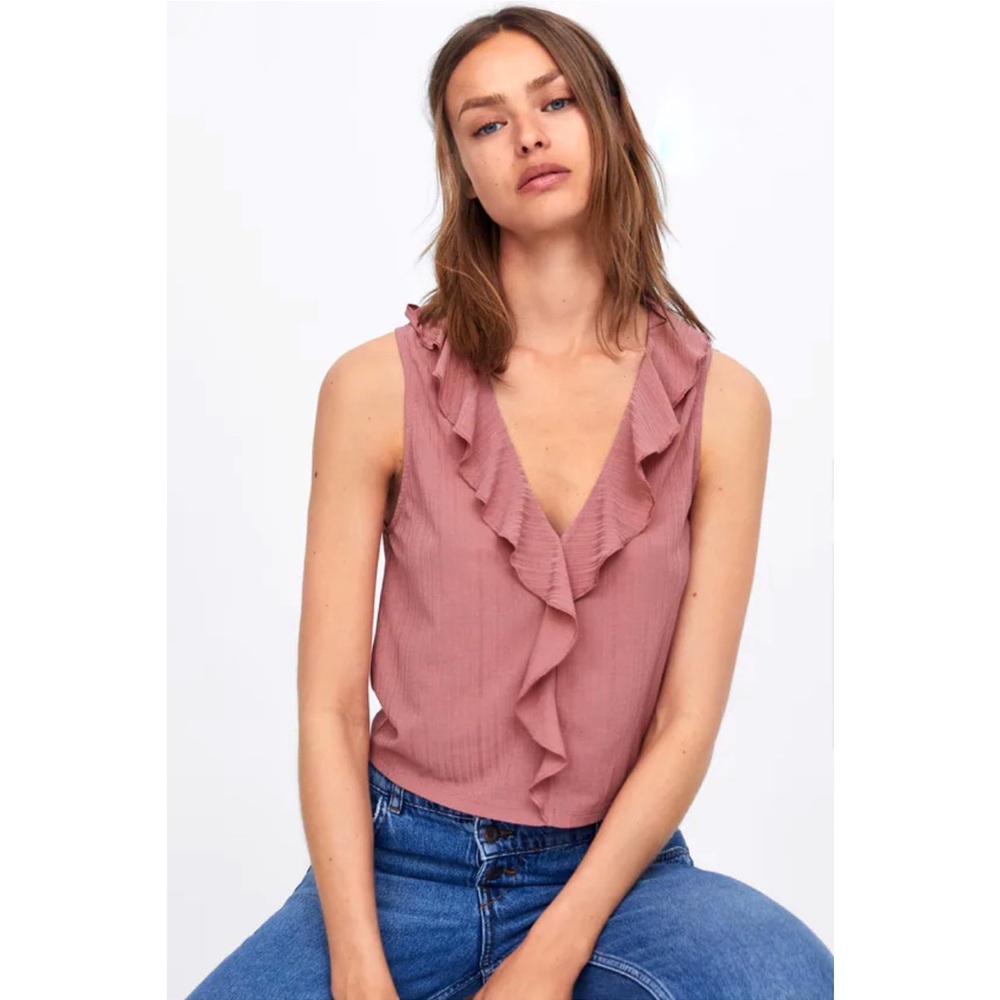 Rose Ruffled Sleeveless Top Size Small